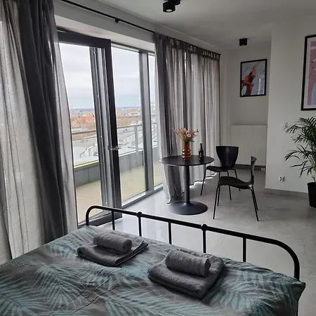 Apartment Hanza Tower